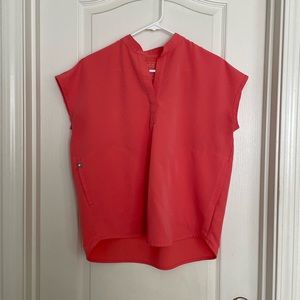 Figs Scrub Top